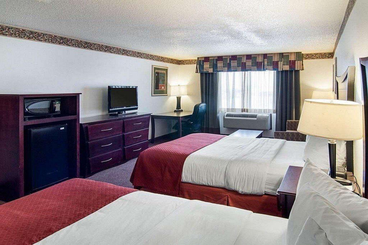 Quality Inn Midland Exterior photo